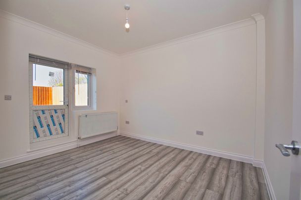 1 Bed Flat, Lower Clapton Road, E5 - Photo 1