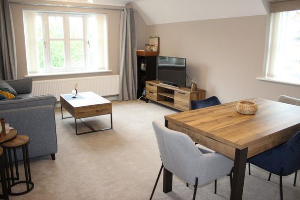 2 bedroom flat to rent - Photo 1