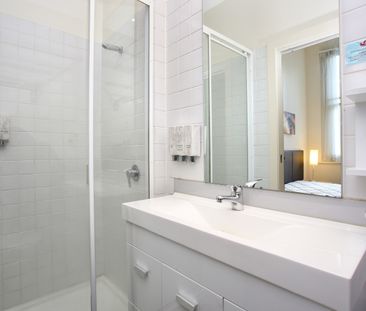 505/18-20 Bank Place, Melbourne VIC 3000 - Apartment For Rent | Domain - Photo 6