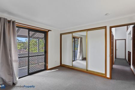 Here it is- the one you've been waiting for in Centenary Heights! - Photo 3