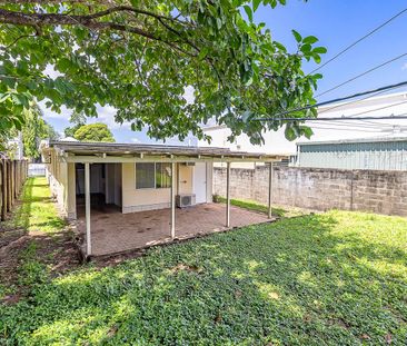 Room for the Whole Family - Four-Bedroom Comfort in West End! - Photo 3