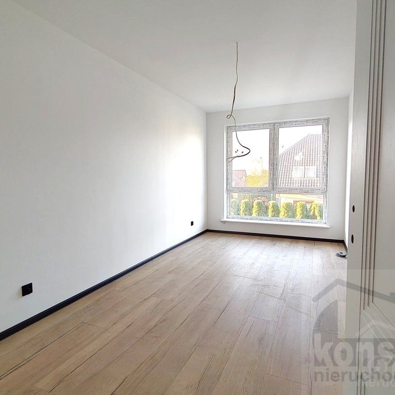 Przestronny dom, idealny dla dużej rodziny! - Фото 1