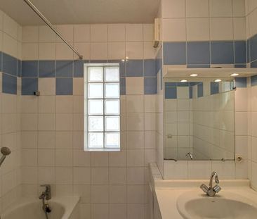 Appartement 3 pièces 72m2 REIMS 901 euros - Photo 3