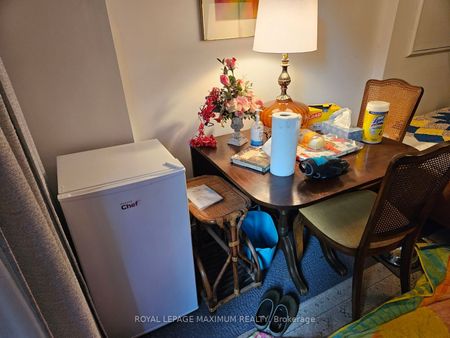 For Lease - 4 Murphy Lane Unit# ROOM FOR RENT, Ajax, Ontario - Photo 4