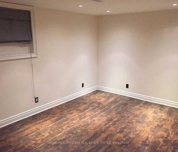 For Lease - 7 Bramtrail Gate, Brampton, Ontario - Photo 4