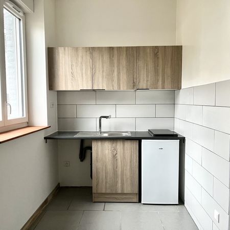 Location Appartement 1 pièce 15m² TOURCOING 59200 - Photo 3