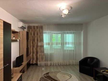 Aparatorii patriei tomesti etaj 6 - Fotografie 2