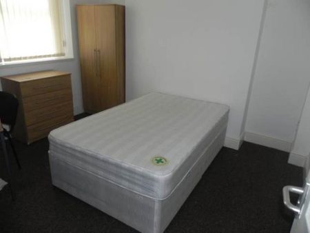 3 bedroom house to rent - Photo 2