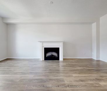 For Lease - 1110 Church Street, Ajax, Ontario - Photo 2