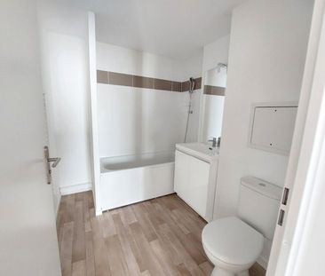 location Appartement T2 DE 63.6m² À BORDEAUX - Photo 5