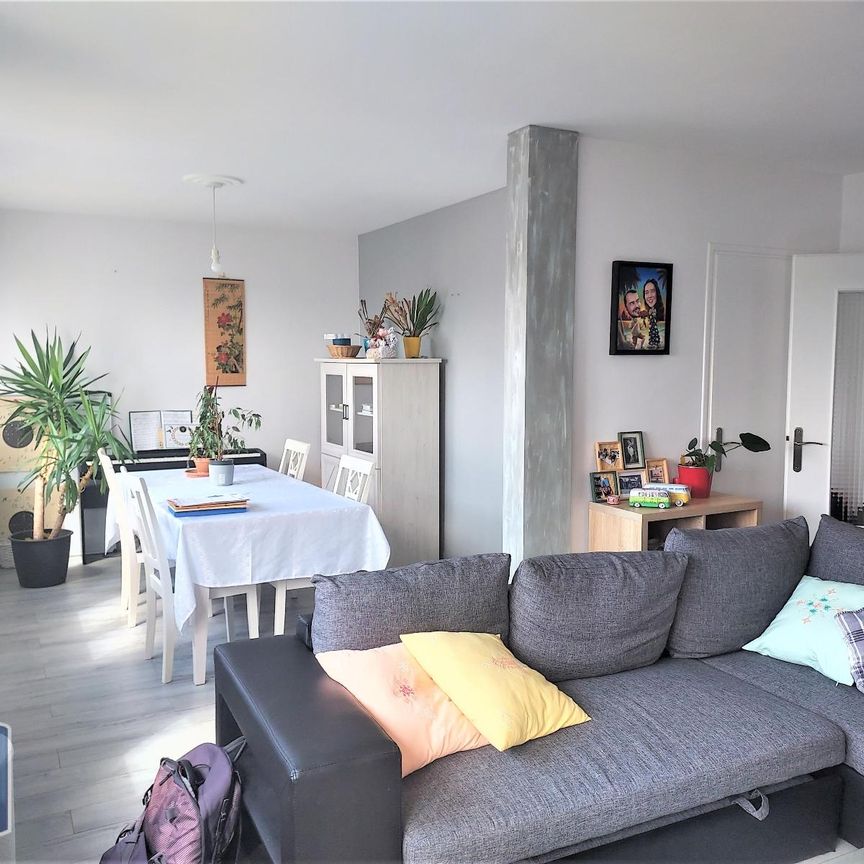 Location Appartement 4 pièces 77m² CHALON SUR SAONE 71100 - Photo 1