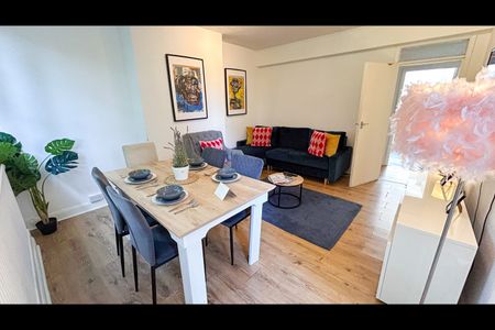 3 Bed Flat, Patten House, N4 - Photo 5