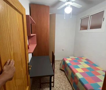 Almería - Photo 2