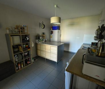 Location Appartement 4 pièces 95m² POITIERS 86000 - Photo 5