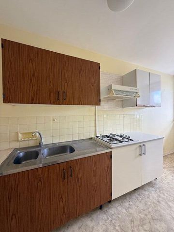 Location Appartement 2 pièces 46m² BERGERAC 24100 - Photo 3