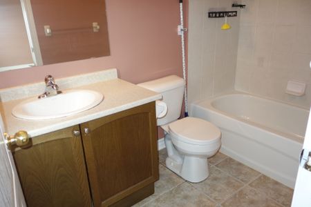 For Lease - 37 Kintyre Street, Brampton, Ontario - Photo 3