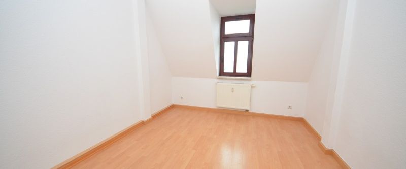 Schöne Dachwohnung mit Parkblick! - Photo 1