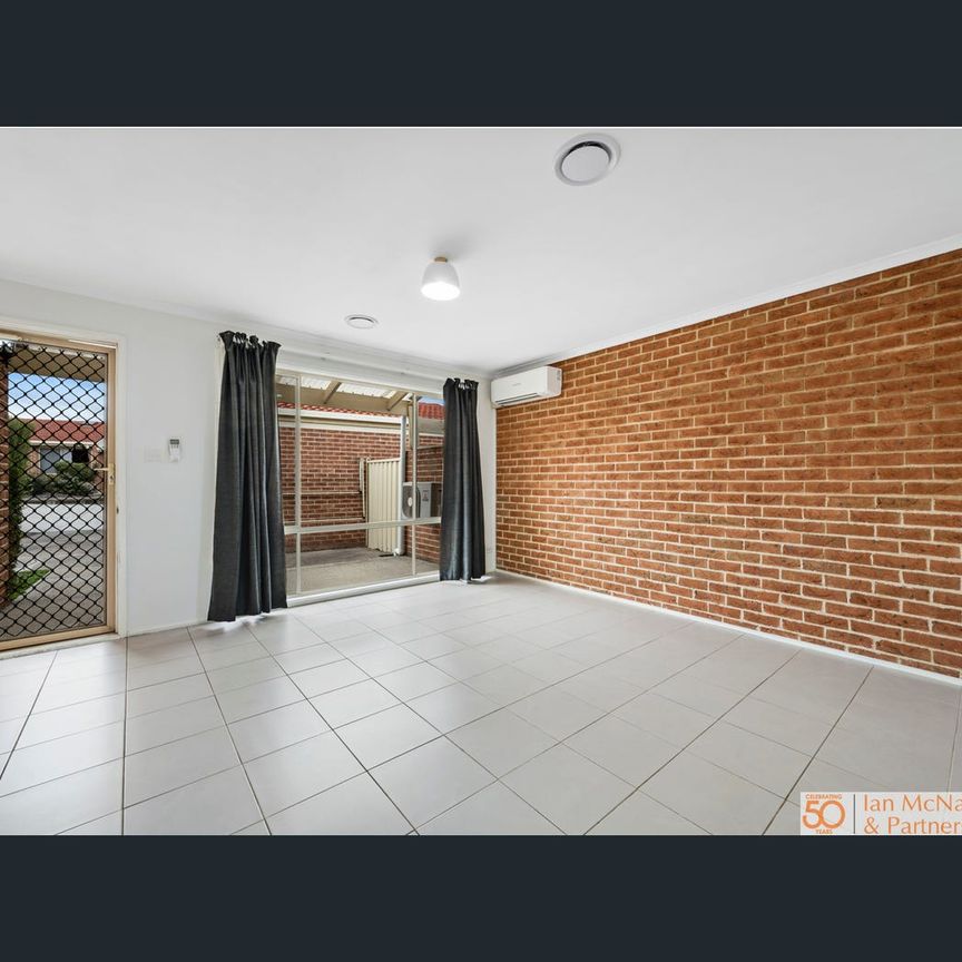7/31 Walker Crescent, Jerrabomberra, NSW 2619 - Photo 1
