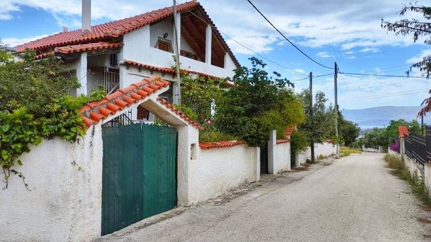 Διαμέρισμα για ενοικίαση Φιλοθέη (Λουτράκι-Περαχώρα) - Photo 1