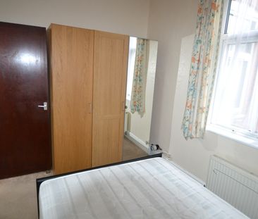 1 Bed Flat, Shirley Road, B27 - Photo 3