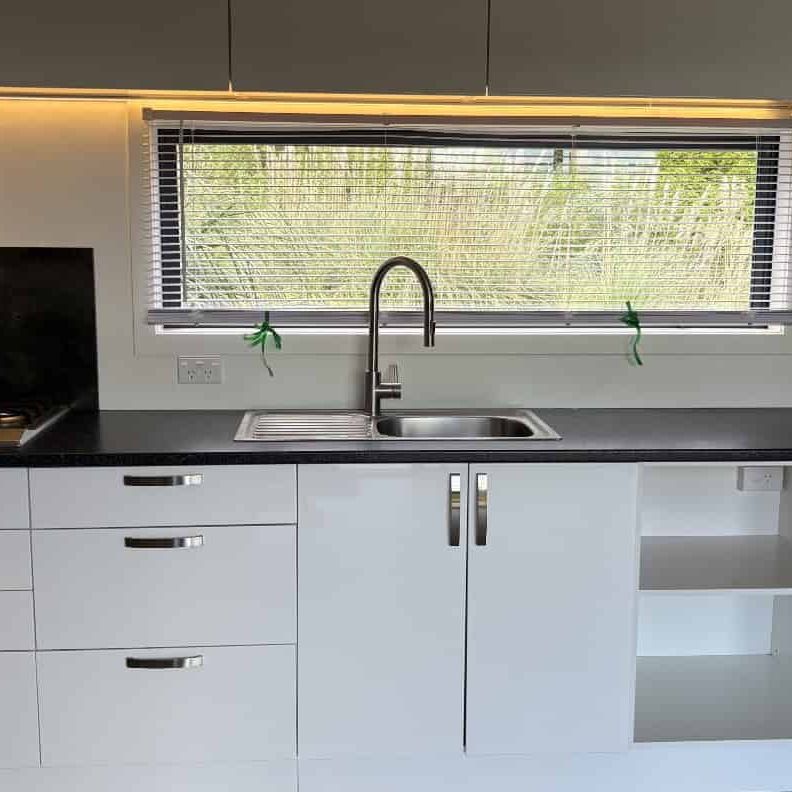 Modern Studio Living in Beautiful Warkworth - Photo 1