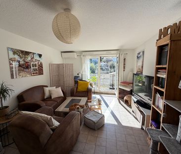 Location Appartement 2 pièces 50m² - Photo 4