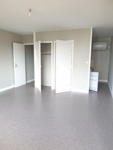 A LOUER Appartement 50000 Saint-Lô 1 pièce 29.33 m² - Photo 4