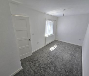 2 bedroom terraced bungalow to rent - Photo 3