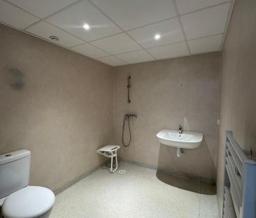 Location Appartement 1 pièce 39m² ROUGIERS 83170 - Photo 5