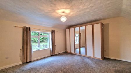 3 bedroom detached house to rent - Photo 4