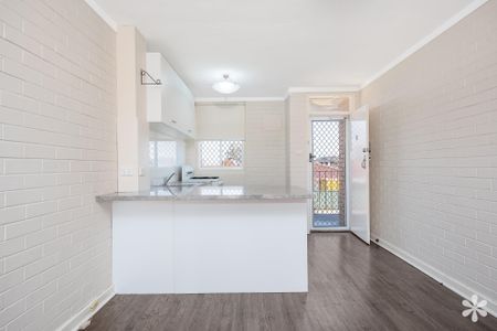 17/221 Clontarf Road - Photo 4