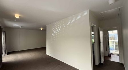 Rural family home - Photo 3