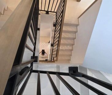 Corner Unit | Modern Layout | Brand new - Photo 3