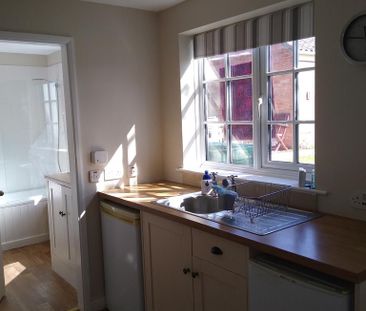 2 bedroom cottage to rent - Photo 6