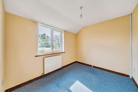 4 bedroom detached house to rent - Photo 4