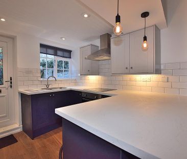 2 bedroom cottage to rent - Photo 3