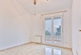 Villa for rent in Gata de Gorgos