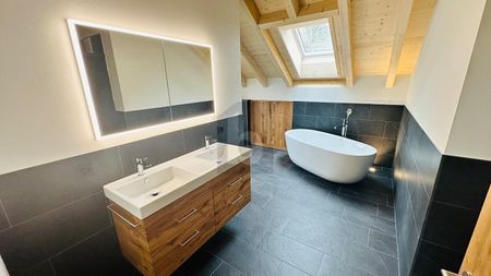 EXCLUSIVE AND MODERN WITH PANORAMIC VIEWS - Photo 4