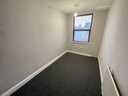 Mountcastle Road, LE3 2BW, Leicester - Photo 4