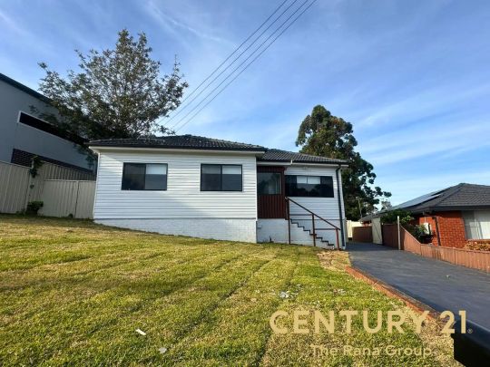 “Beautifully Renovated 3-Bedroom Home Just a Short Walk from Toongabbie Station” - Photo 1
