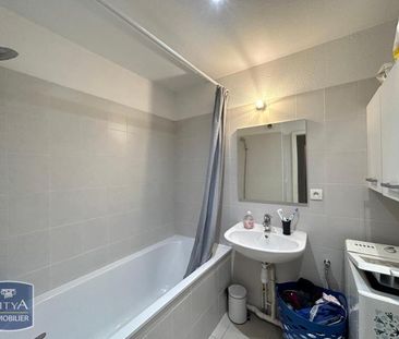 Location Appartement 2 pièces 44m² ST DIE DES VOSGES 88100 - Photo 5