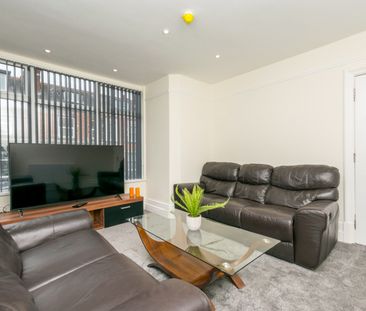 Leeds, LS8 - Photo 2