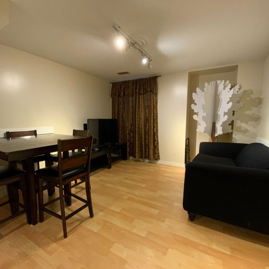 For Lease - 73 Carisbrooke Square Unit# Lower, Toronto, Ontario - Photo 1