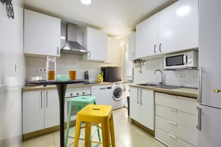 Calle de Sancho Dávila, Madrid, Community of Madrid 28028 - Photo 5