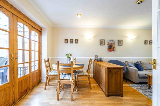 3 bed End Terrace House for rent - Photo 1