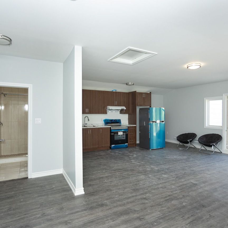 For Lease - 26 Stoney Creek Road Unit# 2, Kawartha Lakes, Ontario - Photo 1