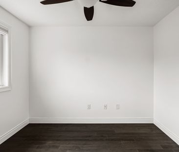 For Lease - 2218 Bluegrass Lane, Burlington, Ontario - Photo 2