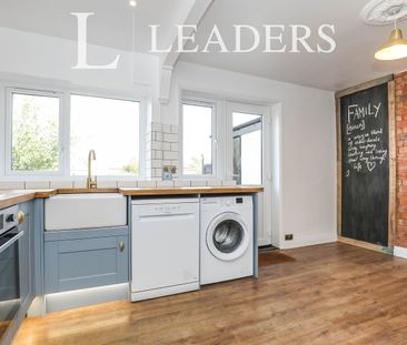 3 bedroom house to rent Murray Avenue, Northampton, NN2 - Photo 6