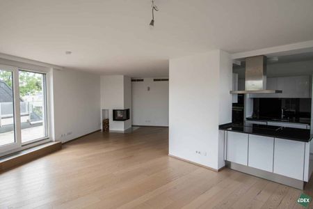 Blick über Wien: Traumhafte 3-Zimmer-Wohnung mit großer Dachterrasse in Ruhelage - Foto 5