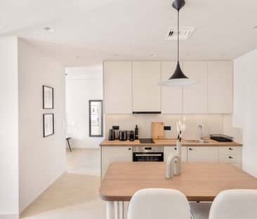 Luxury Apartment in Plaka D - Photo 6